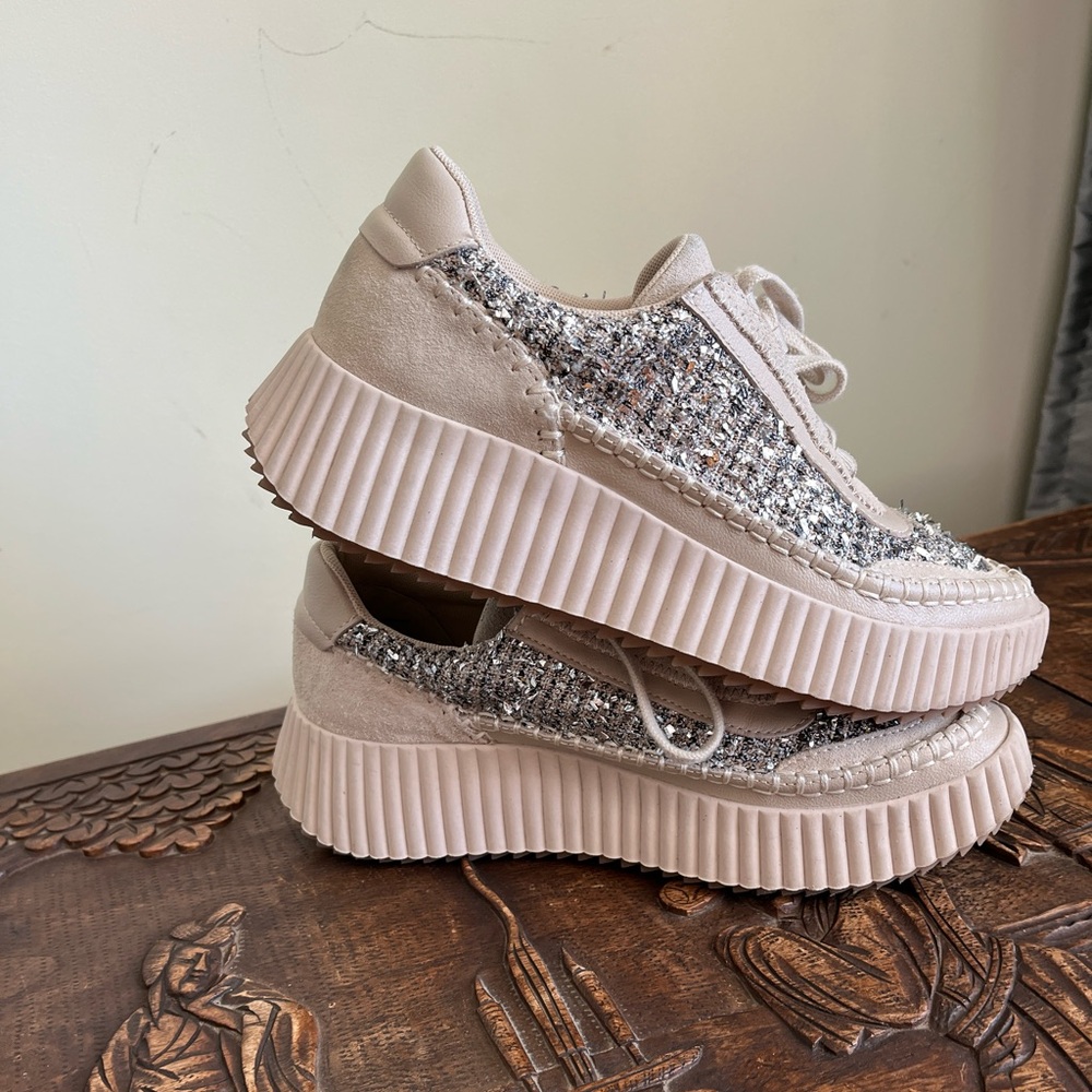 size 7.5 beige and grey sparkle dolce vida sneakers